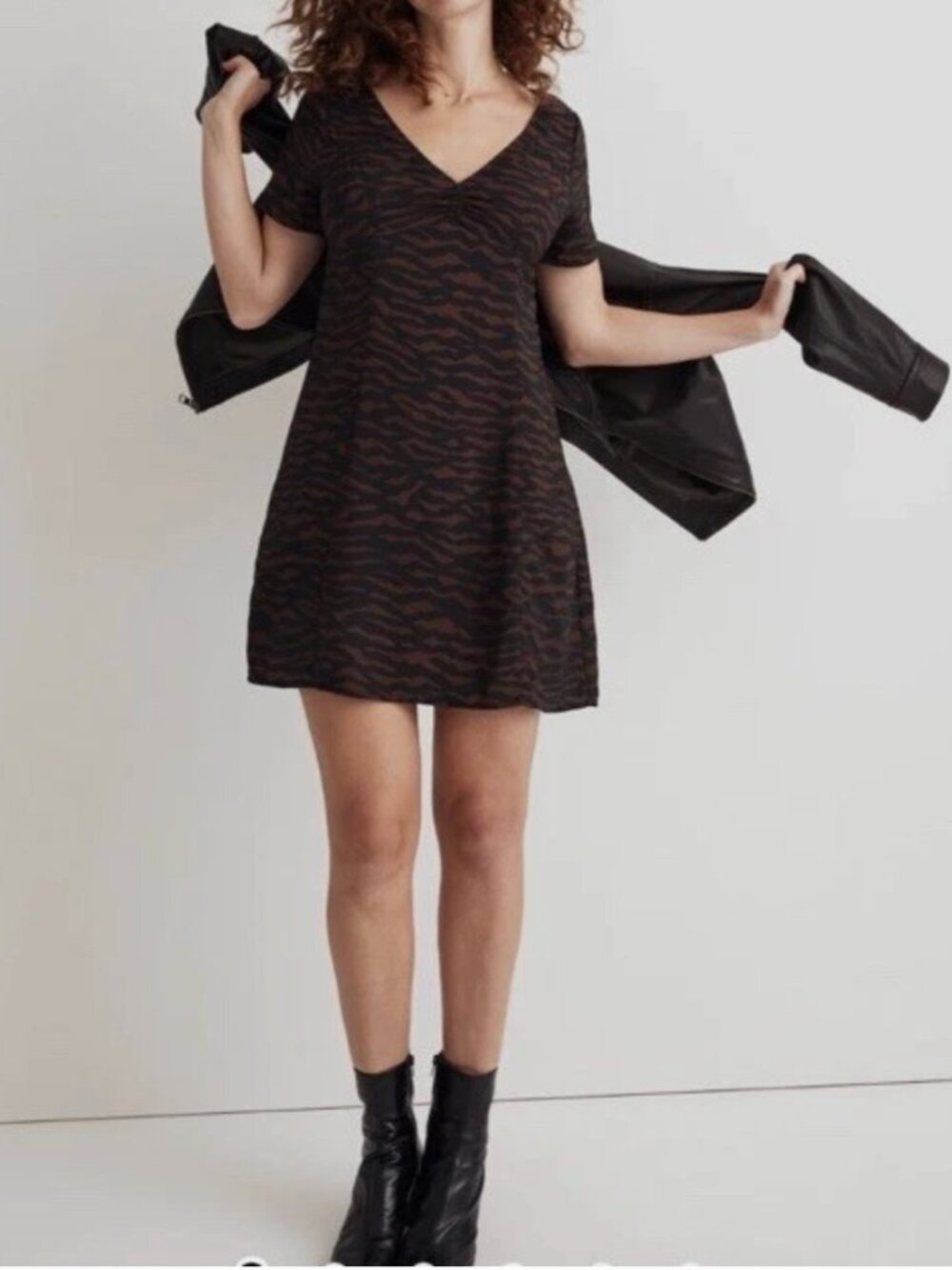 Boho NWT Madewell V Neck Mini Dress Brown Black Abstract Animal Ziger Print Edgy